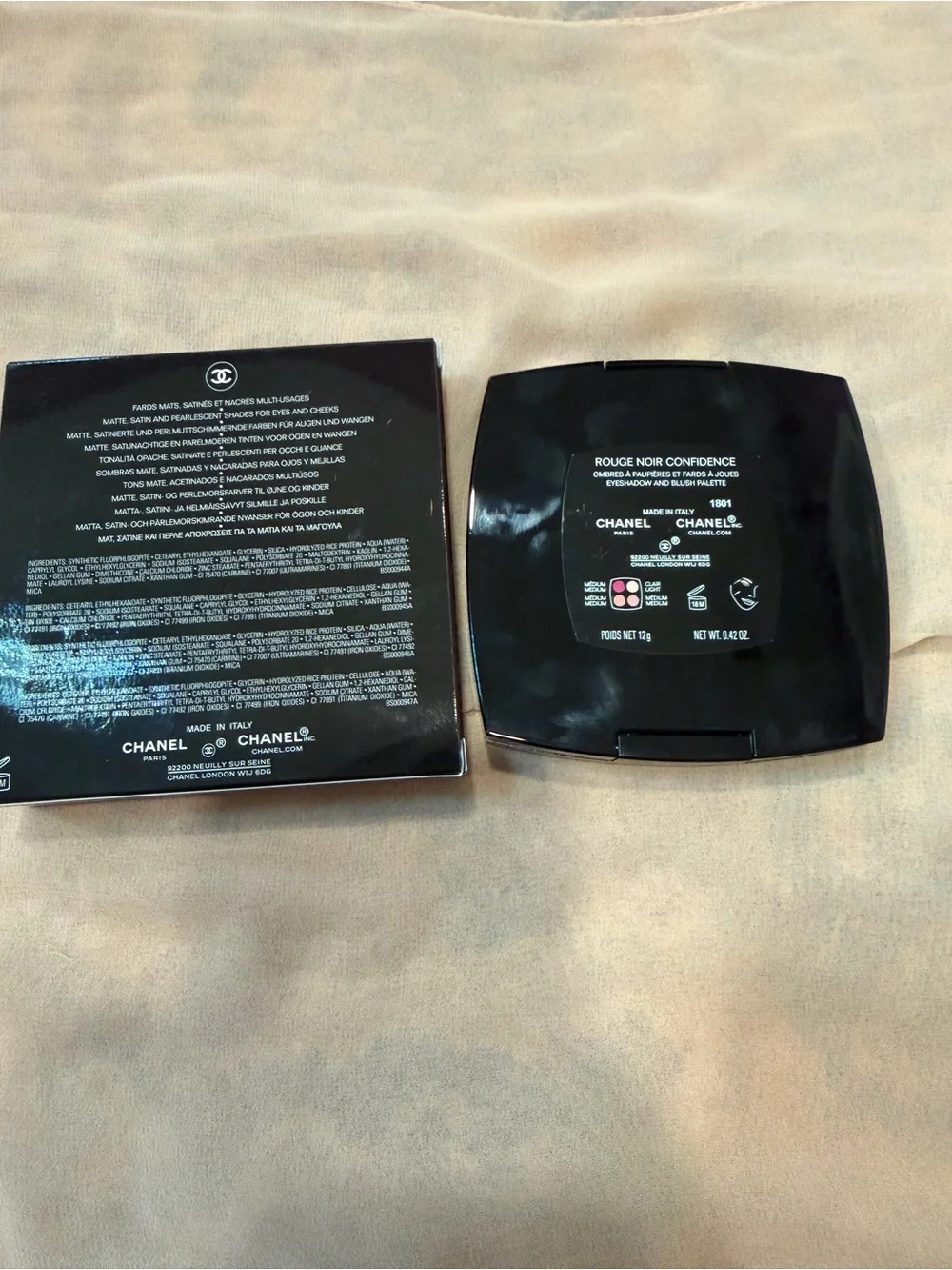 CHANEL Rouge Noir Confidence Eyeshadow & Blush Palette
